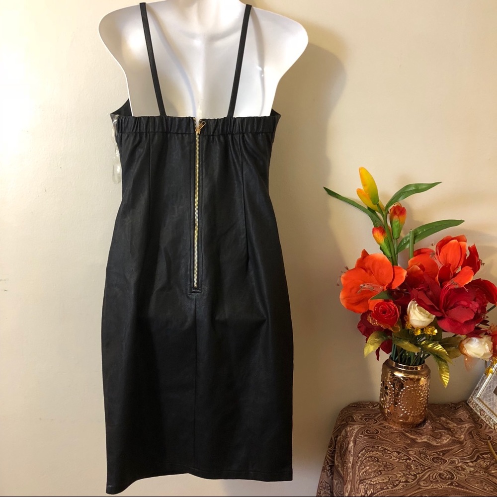 ❌SOLD❌Sexy Black Faux Leather Body Con Dress - Picture 3 of 8
